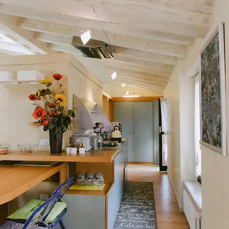 Apartamento Attico Dell'artista Desenzano del Garda